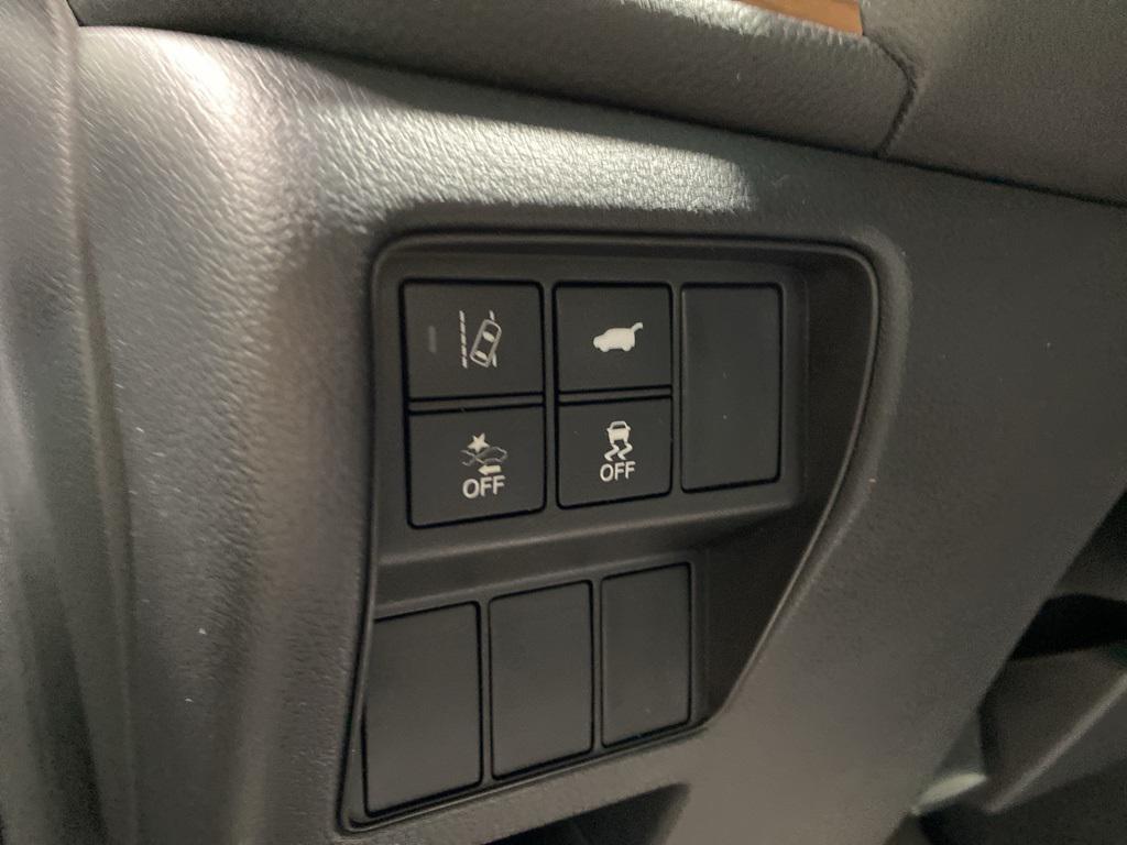 used 2018 Honda CR-V car, priced at $24,853