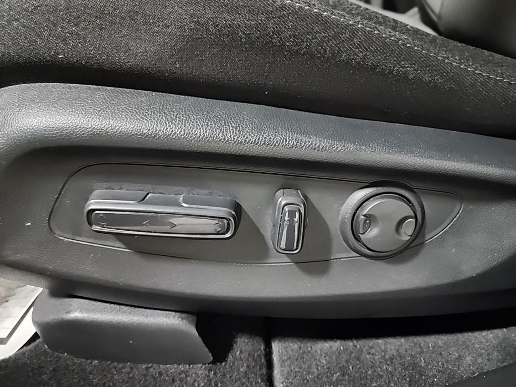 used 2023 Honda CR-V car, priced at $29,990