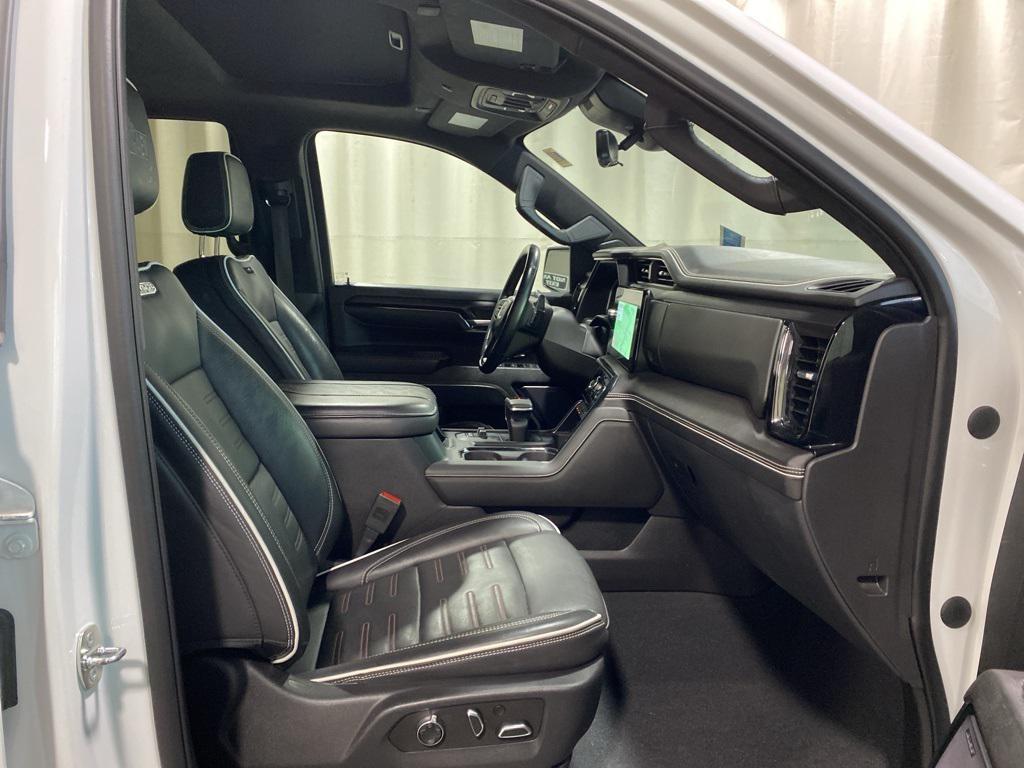 used 2023 GMC Sierra 1500 car, priced at $52,137