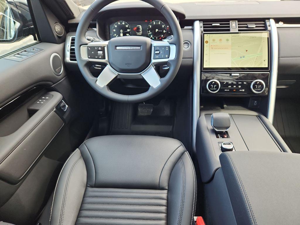 new 2026 Land Rover Discovery car, priced at $65,481
