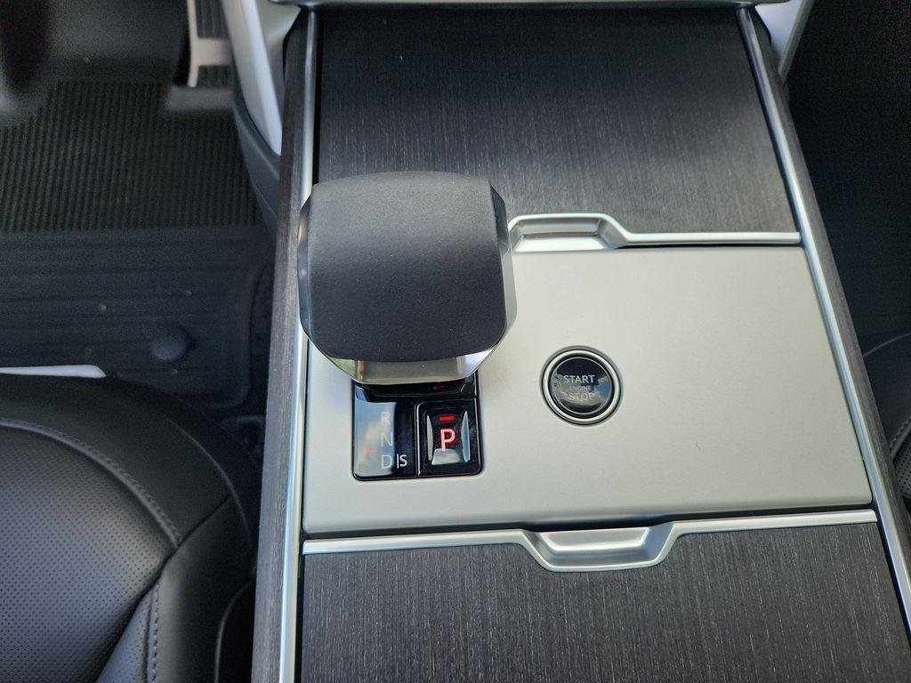 new 2025 Land Rover Range Rover car, priced at $116,530