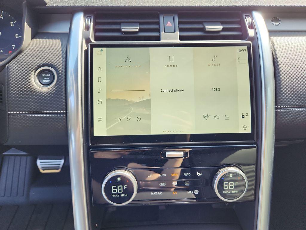 new 2026 Land Rover Discovery car, priced at $76,531