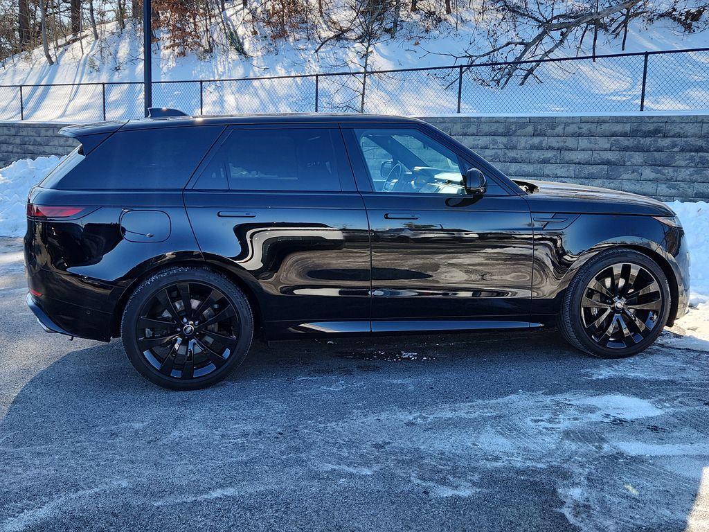 new 2025 Land Rover Range Rover Sport car, priced at $118,374