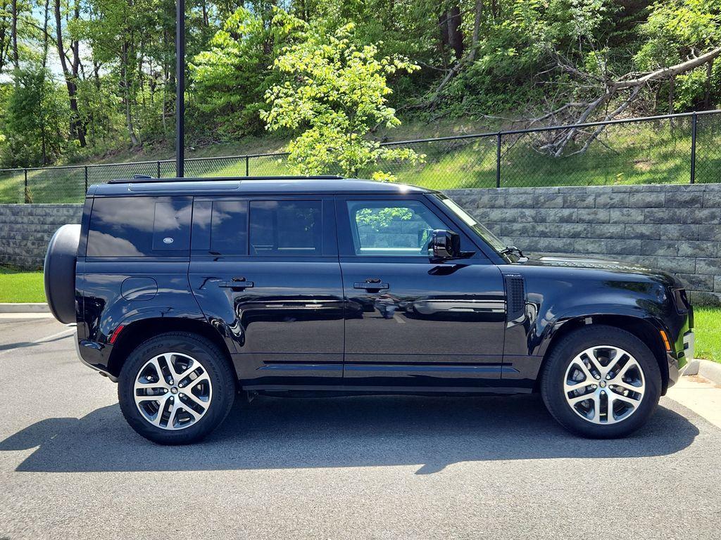 used 2022 Land Rover Defender car, priced at $50,990