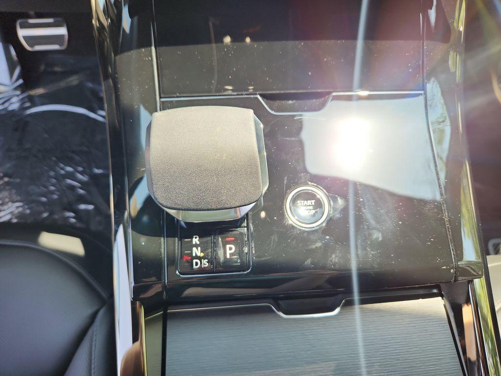 new 2025 Land Rover Range Rover Sport car, priced at $125,690