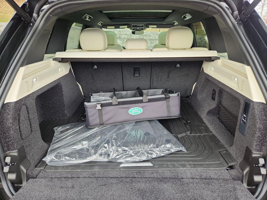 new 2025 Land Rover Range Rover car, priced at $118,035