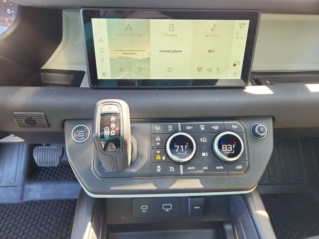 used 2021 Land Rover Defender car, priced at $40,995