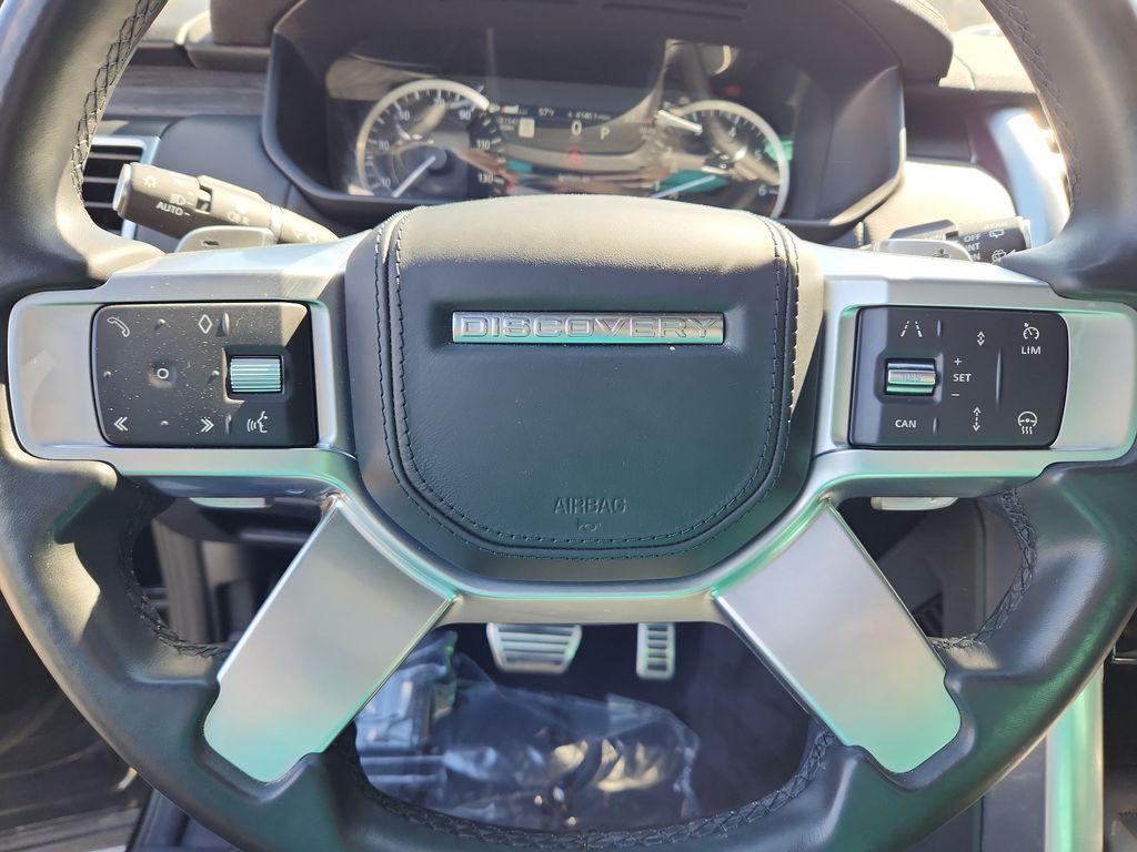 used 2023 Land Rover Discovery car, priced at $50,995