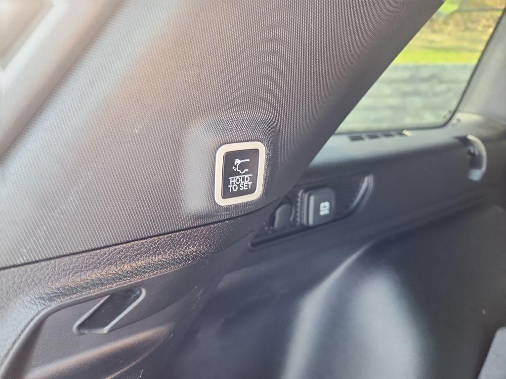 used 2024 Jeep Grand Cherokee car, priced at $32,495