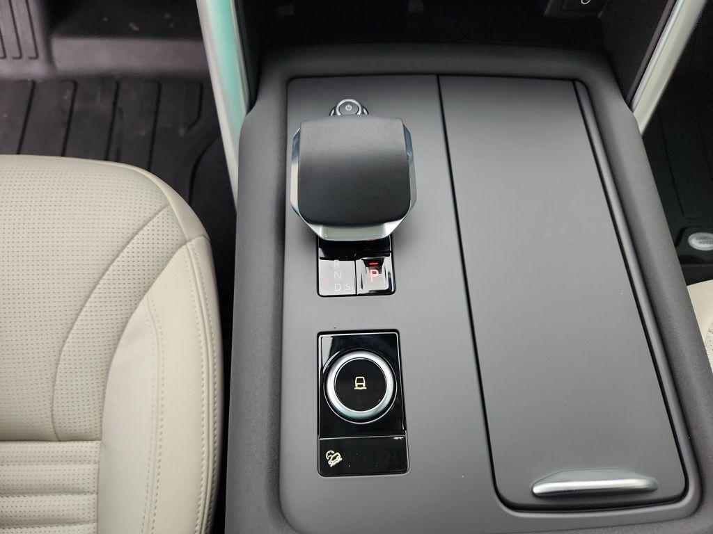 used 2026 Land Rover Discovery car, priced at $66,476
