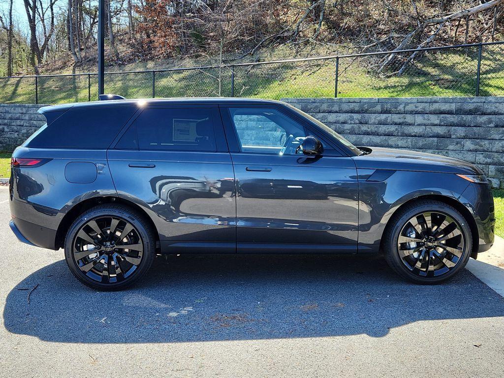new 2026 Land Rover Range Rover Sport car, priced at $95,540