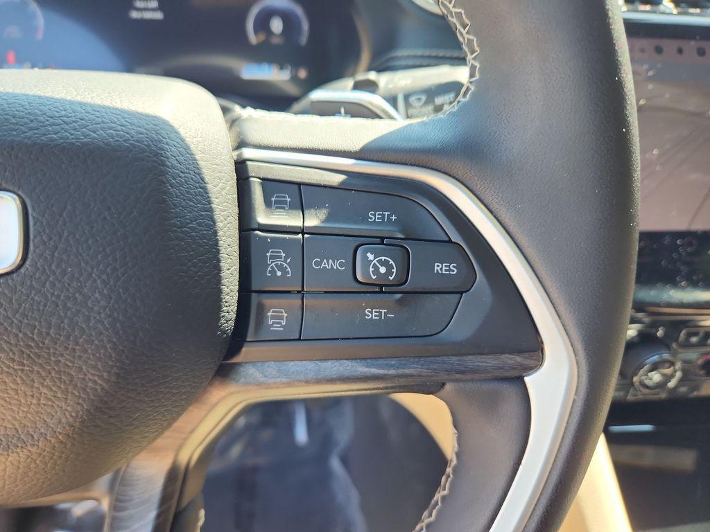 used 2024 Jeep Grand Cherokee L car, priced at $35,665