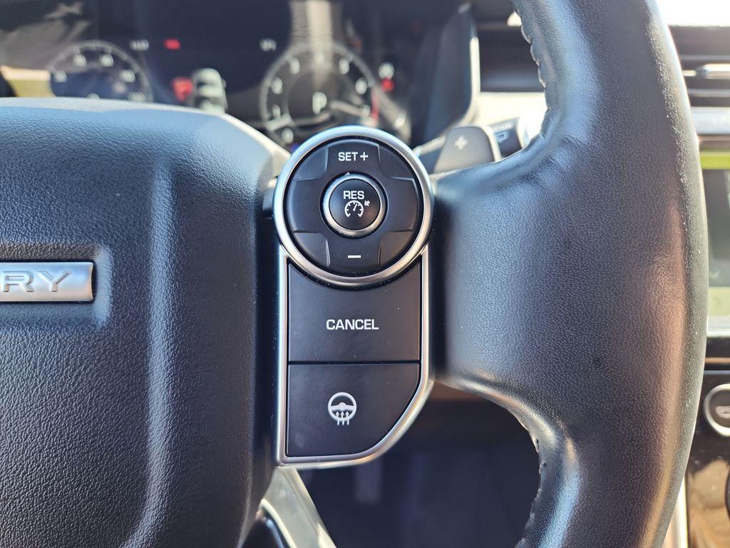 used 2018 Land Rover Discovery car, priced at $22,000