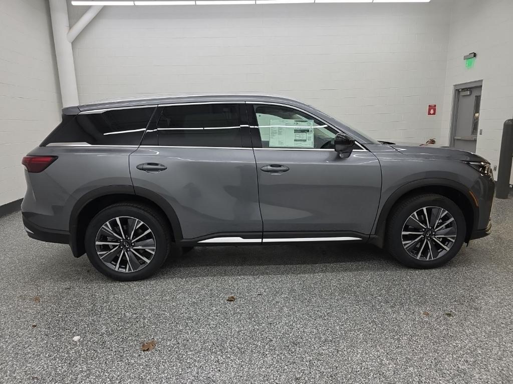 new 2026 INFINITI QX60 car, priced at $52,452