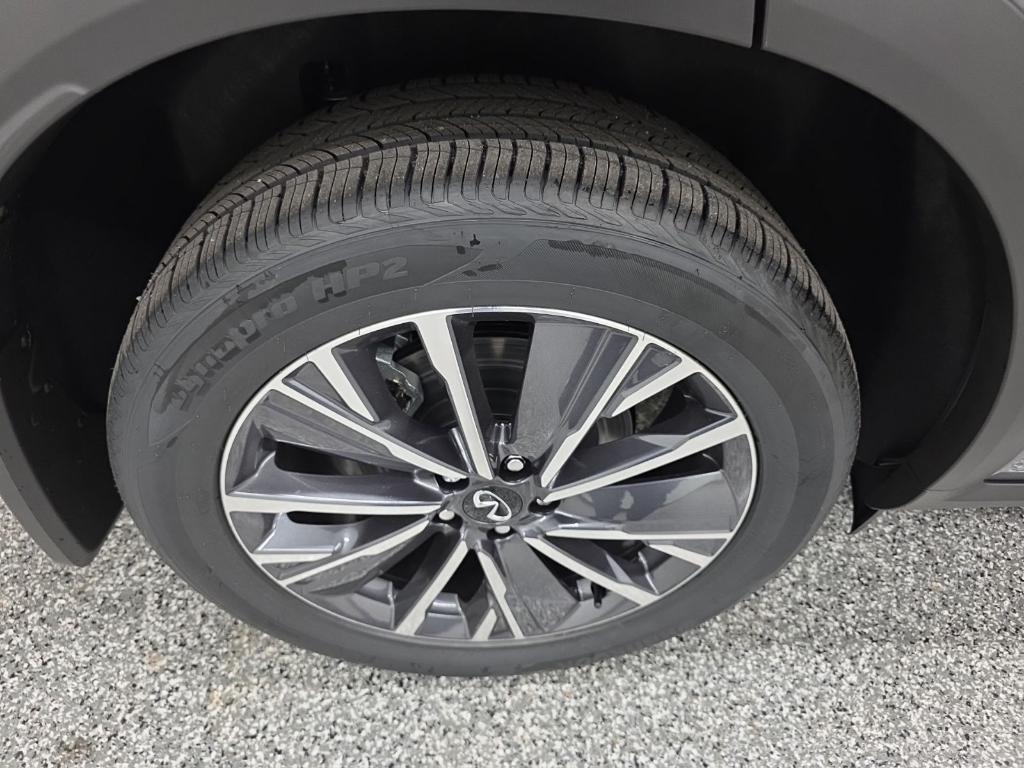 new 2026 INFINITI QX60 car, priced at $52,452