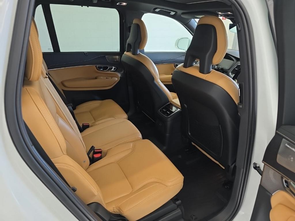 used 2021 Volvo XC90 Recharge Plug-In Hybrid car, priced at $26,675