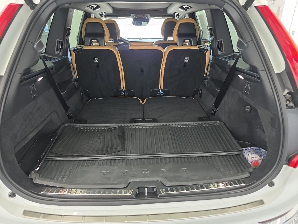 used 2021 Volvo XC90 Recharge Plug-In Hybrid car, priced at $26,675