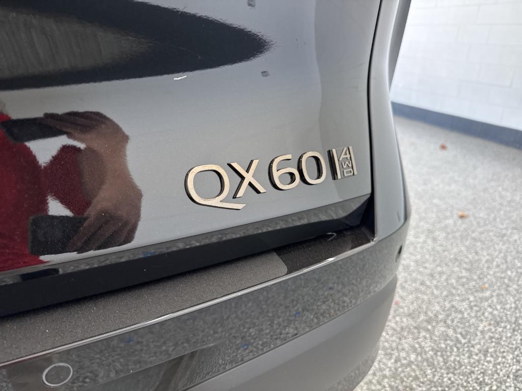 new 2026 INFINITI QX60 car, priced at $61,123
