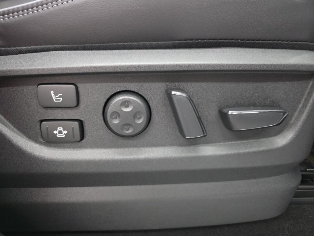 new 2026 INFINITI QX80 car, priced at $112,220