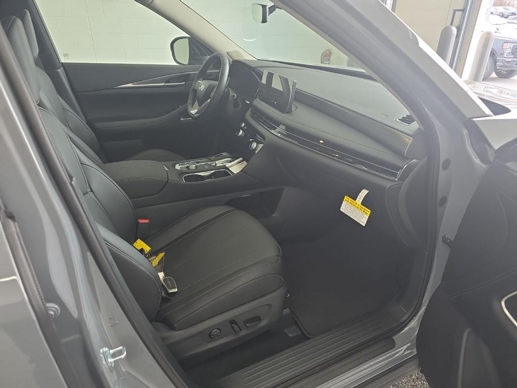 new 2026 INFINITI QX60 car, priced at $58,120