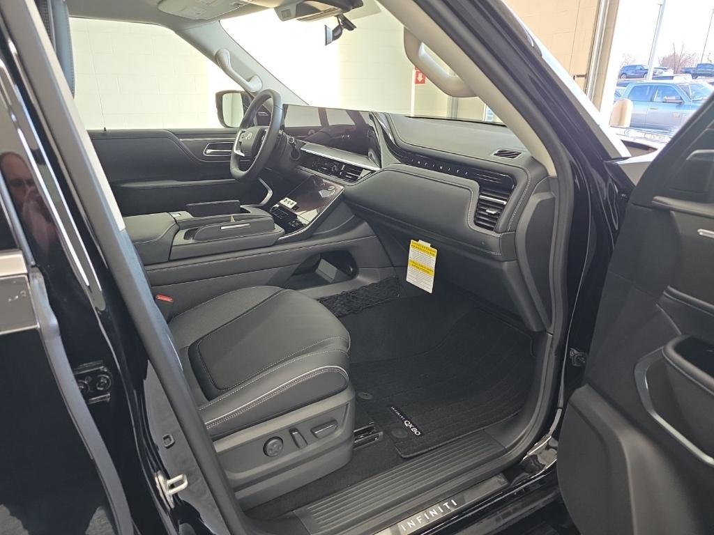 new 2026 INFINITI QX80 car, priced at $86,703