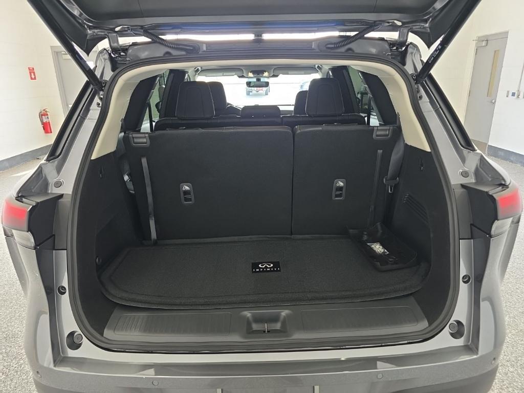 new 2026 INFINITI QX60 car, priced at $52,452