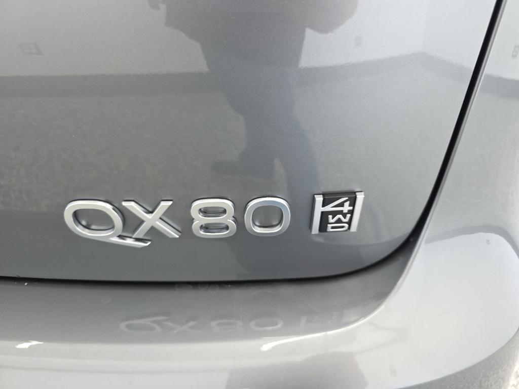 new 2026 INFINITI QX80 car, priced at $94,371
