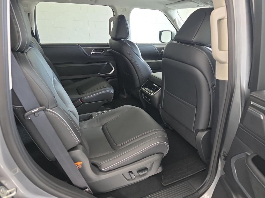 new 2026 INFINITI QX80 car, priced at $94,371