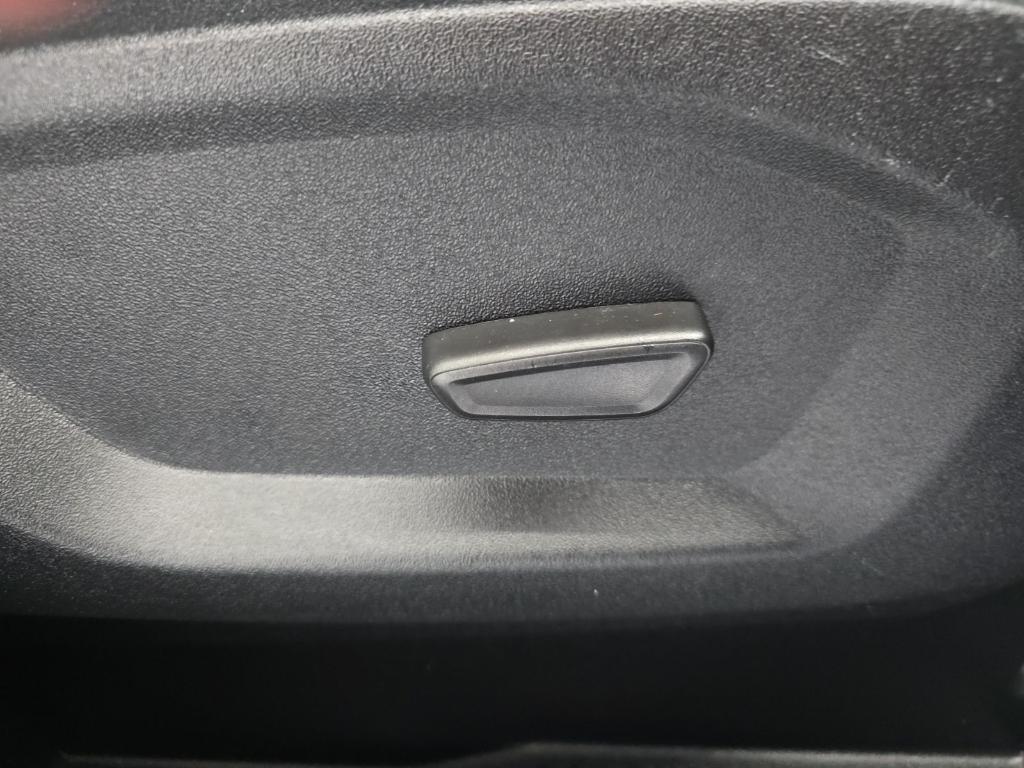 used 2024 Ford Edge car, priced at $24,994