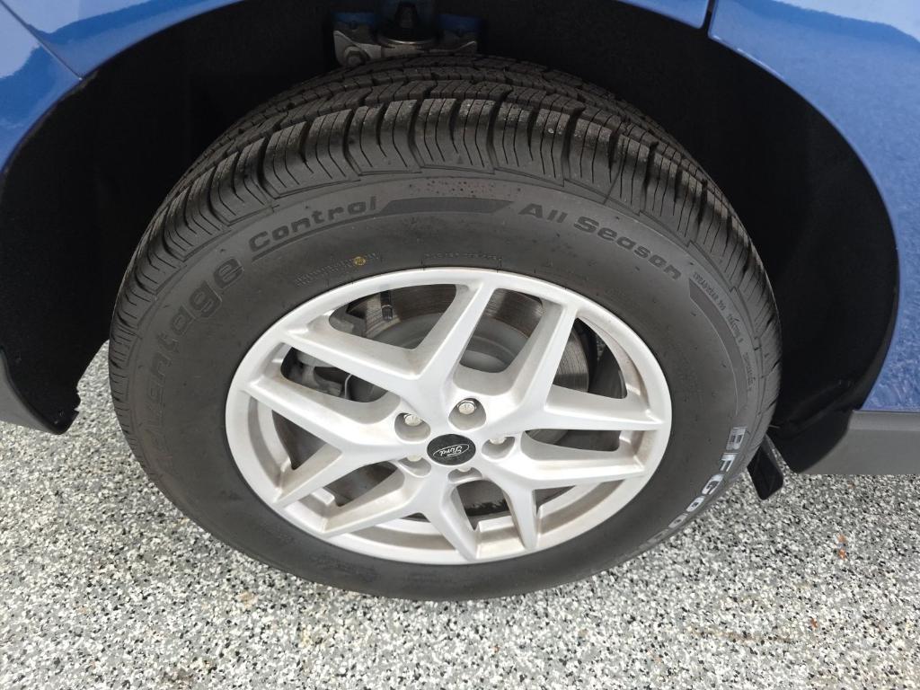 used 2024 Ford Edge car, priced at $24,994