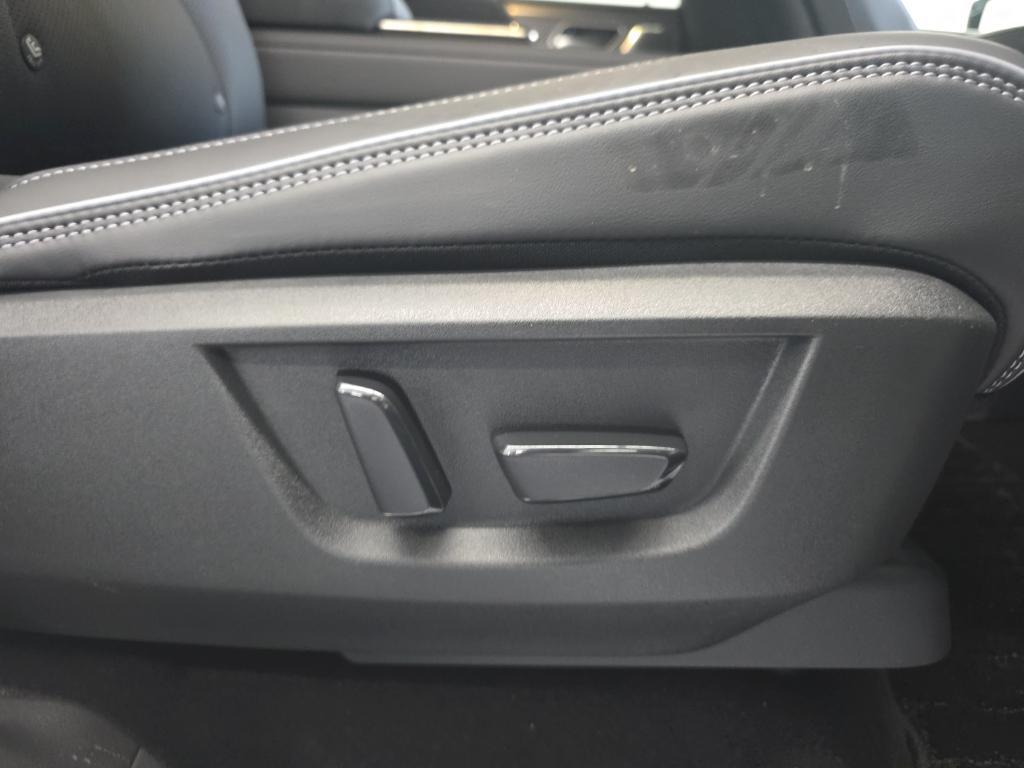 new 2026 INFINITI QX80 car, priced at $104,898