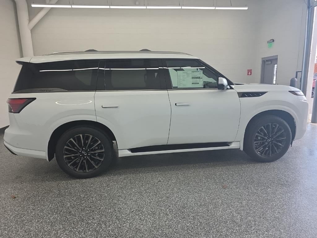 new 2026 INFINITI QX80 car, priced at $104,898