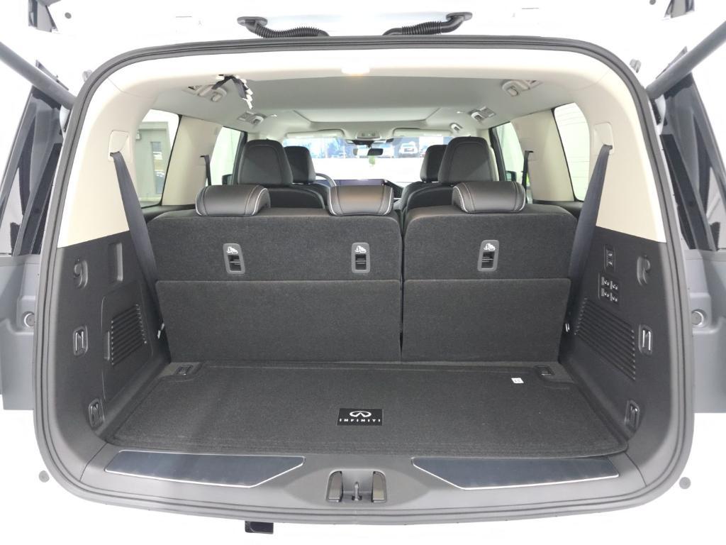 new 2026 INFINITI QX80 car, priced at $94,567