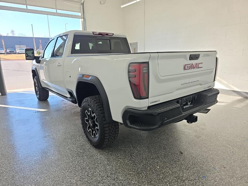 used 2024 GMC Sierra 2500 car, priced at $75,250