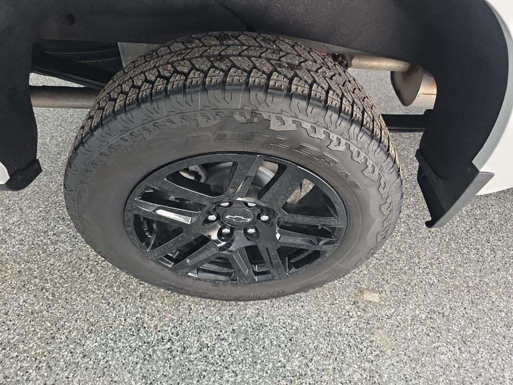 used 2025 Chevrolet Silverado 1500 car, priced at $52,892