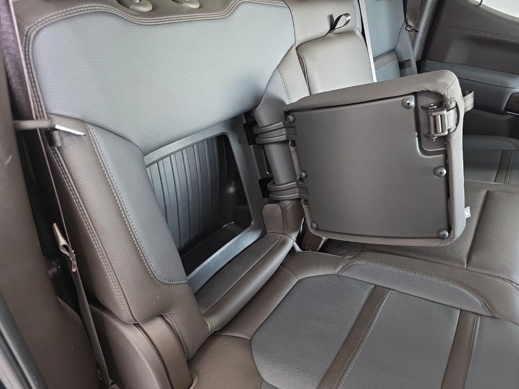 used 2022 GMC Sierra 1500 Limited car, priced at $44,244