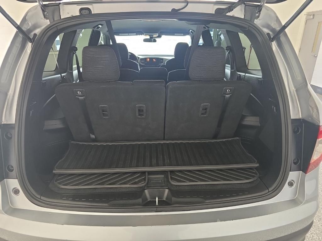 used 2022 Honda Pilot car, priced at $25,182
