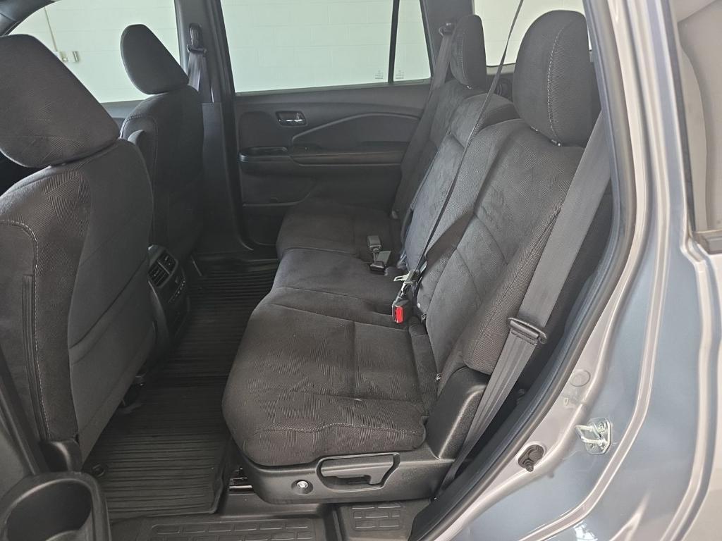 used 2022 Honda Pilot car, priced at $25,182