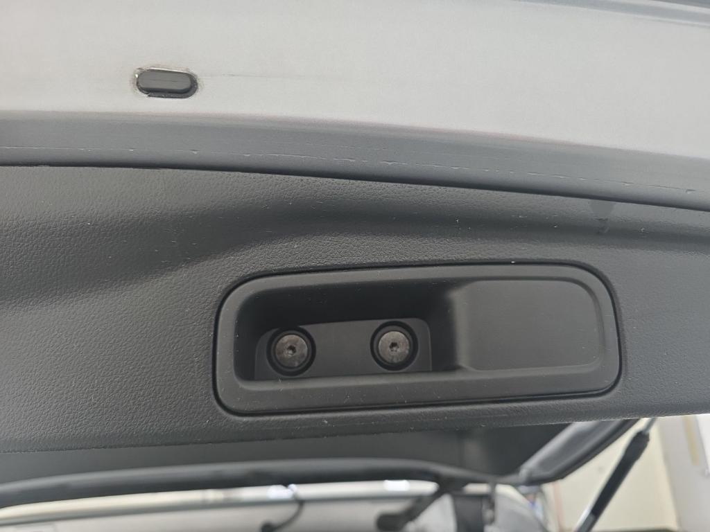 used 2022 Honda Pilot car, priced at $25,182