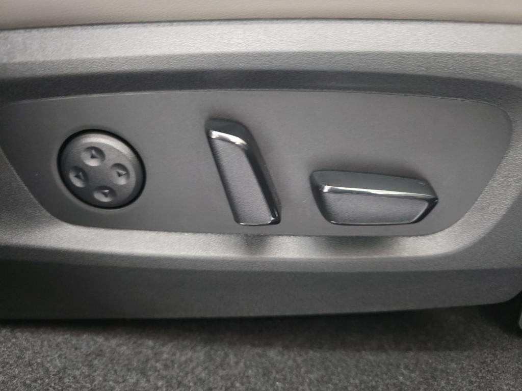 new 2026 INFINITI QX60 car, priced at $58,577