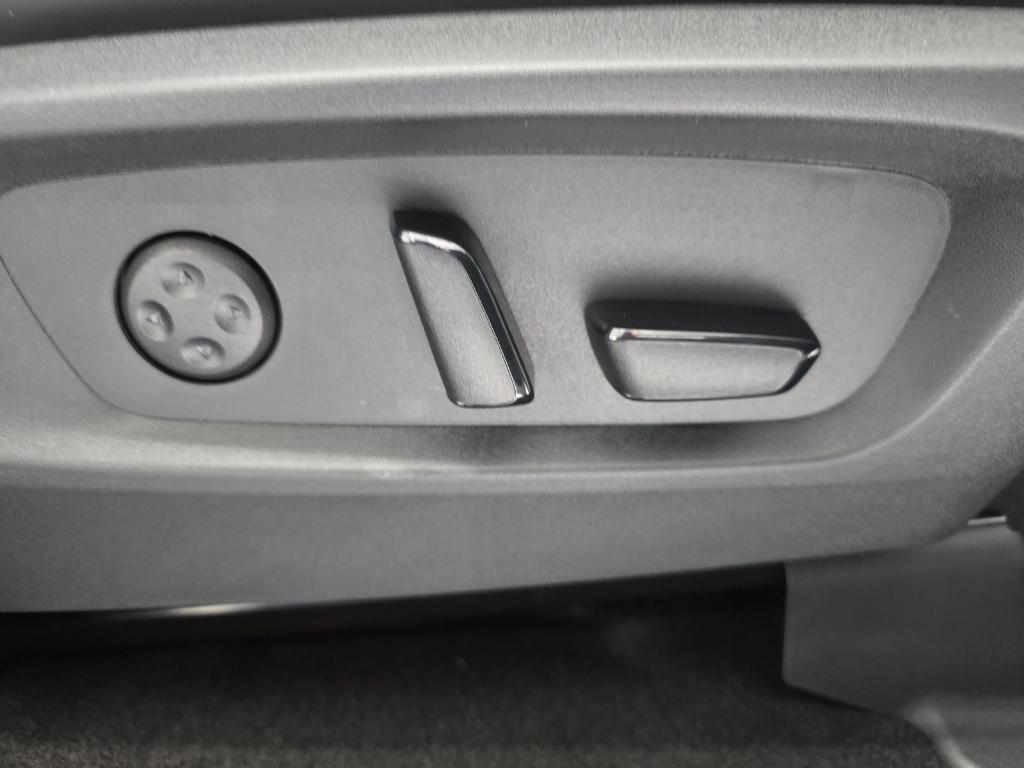 used 2025 INFINITI QX60 car, priced at $54,535