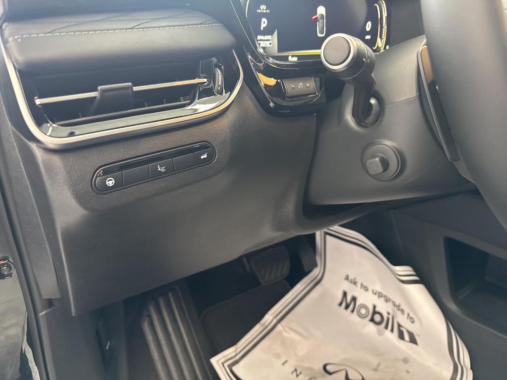 new 2026 INFINITI QX60 car, priced at $61,260