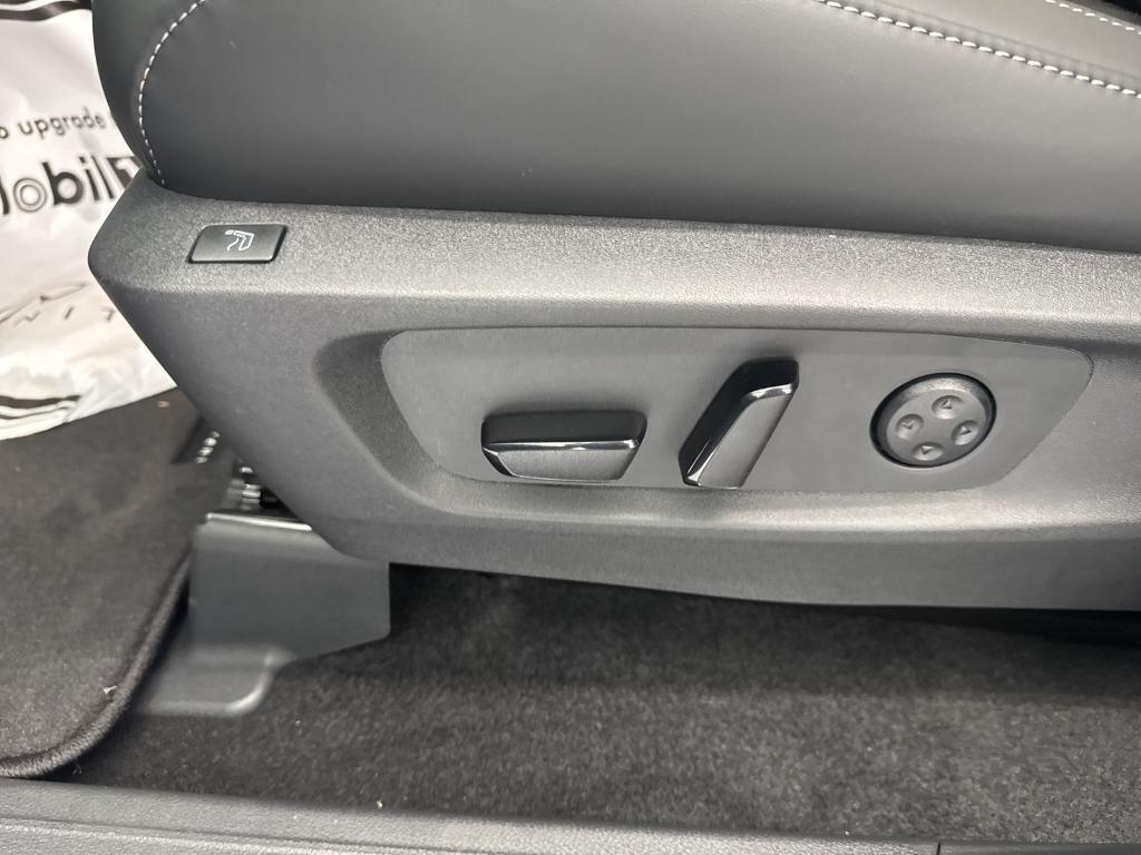 new 2026 INFINITI QX60 car, priced at $61,260