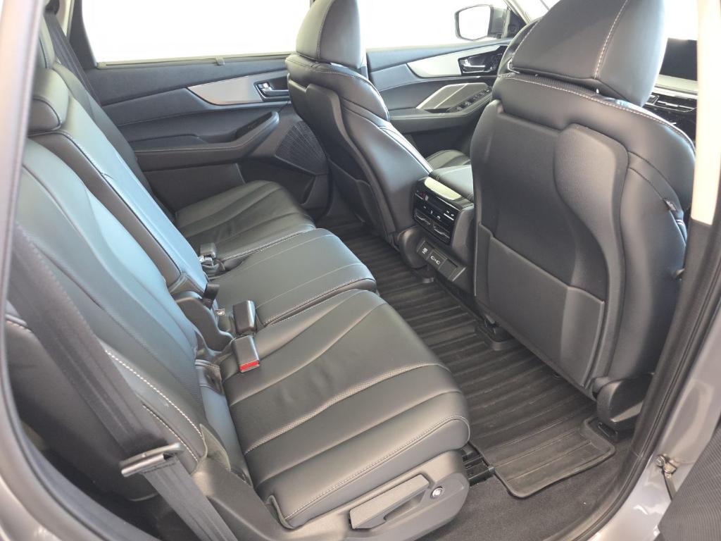 used 2024 Acura MDX car, priced at $44,495