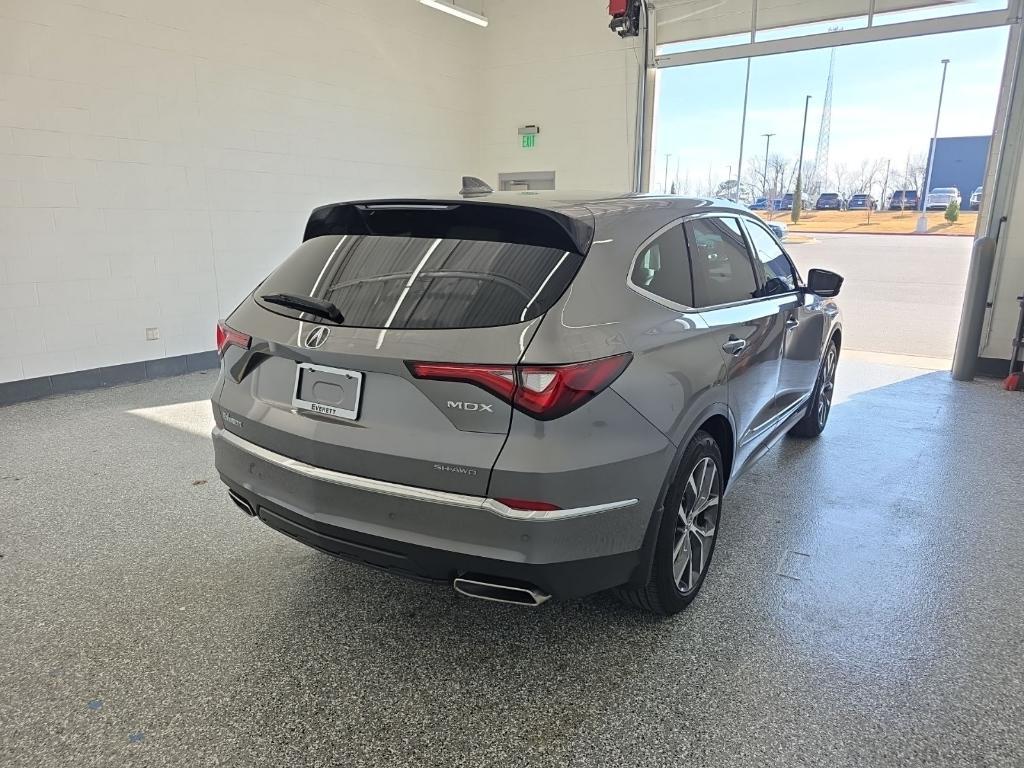 used 2024 Acura MDX car, priced at $44,495