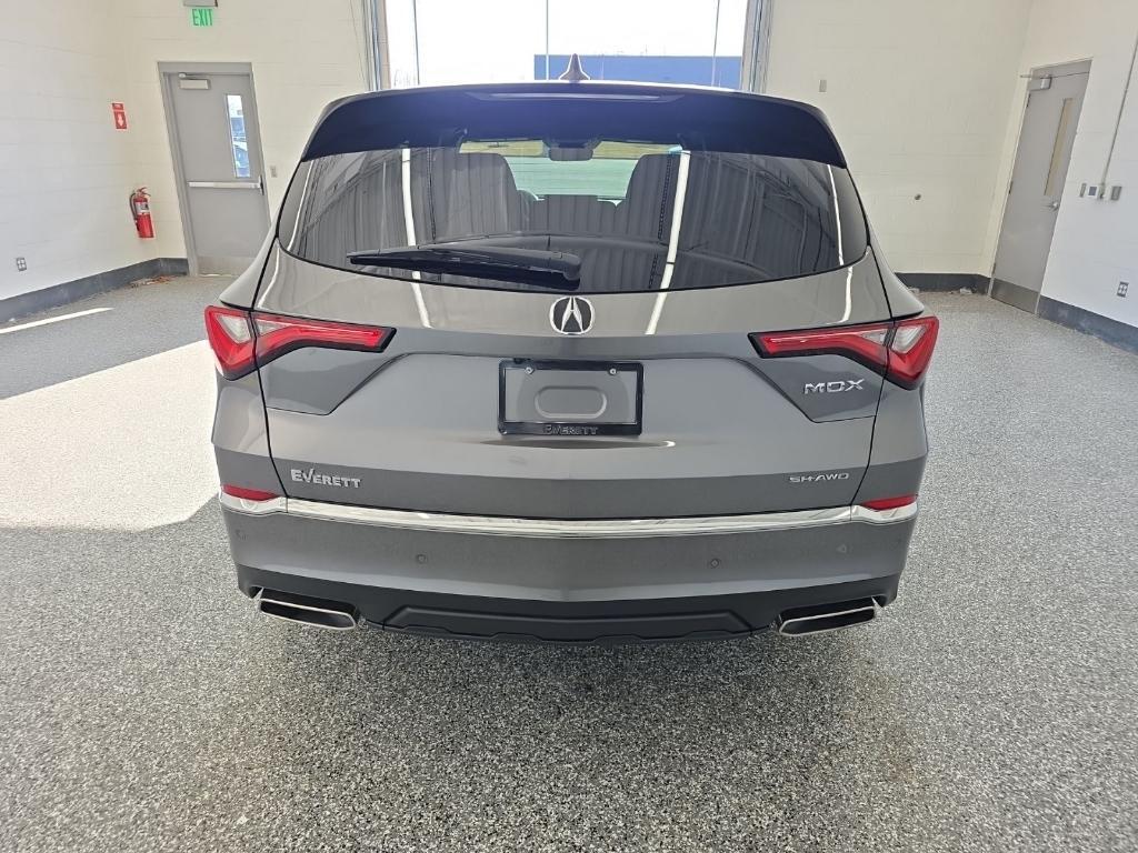 used 2024 Acura MDX car, priced at $44,495