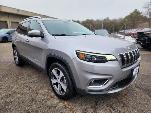 used 2020 Jeep Cherokee car, priced at $23,243