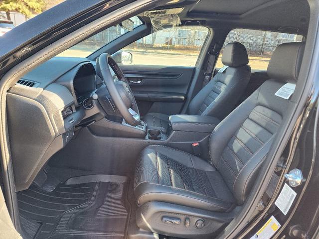 new 2026 Honda CR-V Hybrid car, priced at $41,675