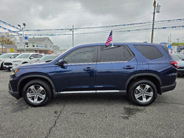 used 2023 Honda Pilot car, priced at $35,579