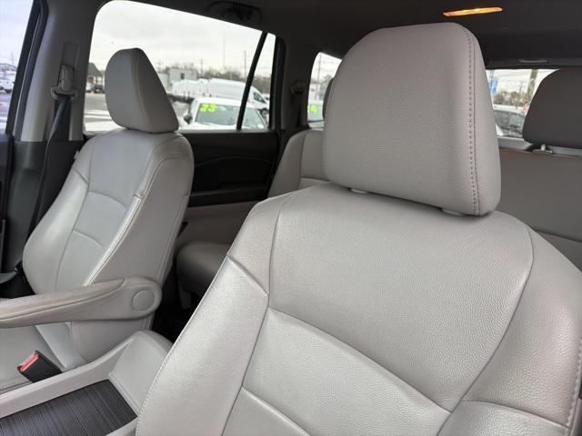used 2017 Honda Pilot car, priced at $20,760